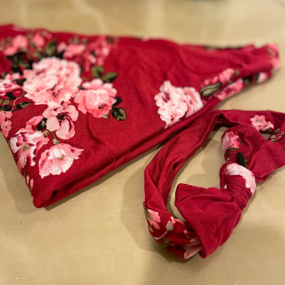 Floral print swaddle set